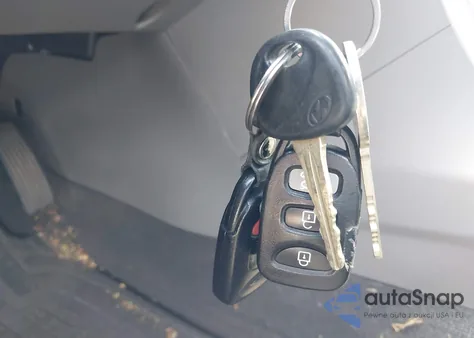 2010 Hyundai Sonata Gls from USA, damaged, VIN 5NPET4AC0AH652828